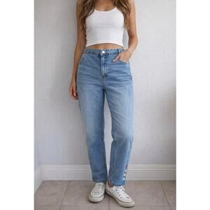 Woman’s BACCINI SLIM STRAIGHT ANKLE JEANS WITH BUTTONS AT ANKLE SIZE 10